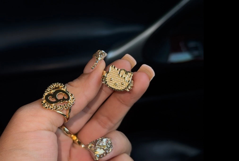 HK Face Ring